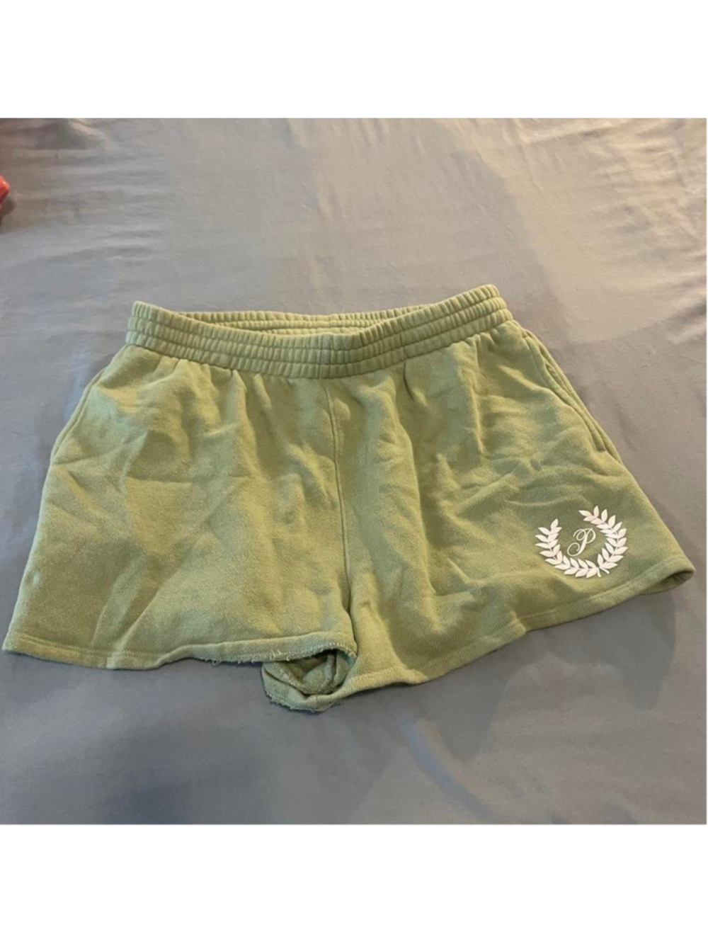 Victoria's Secret PINK green shorts with white laurel wreath logo, size M #loung